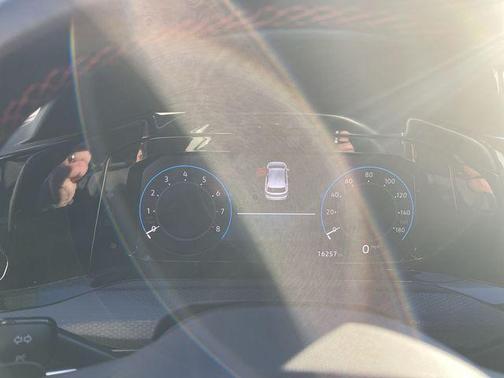 2024 Volkswagen Golf GTI 2.0T S