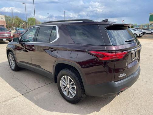 2022 Chevrolet Traverse LT Cloth