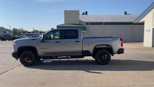 2025 Chevrolet Silverado 2500 Custom