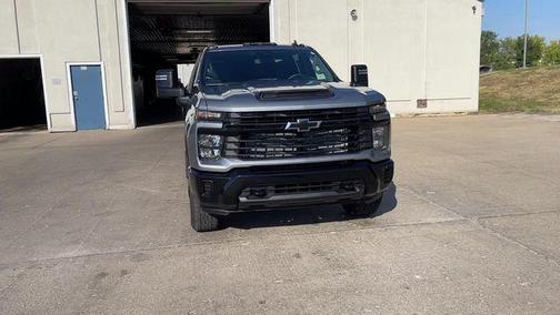 2025 Chevrolet Silverado 2500 Custom