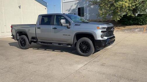 2025 Chevrolet Silverado 2500 Custom