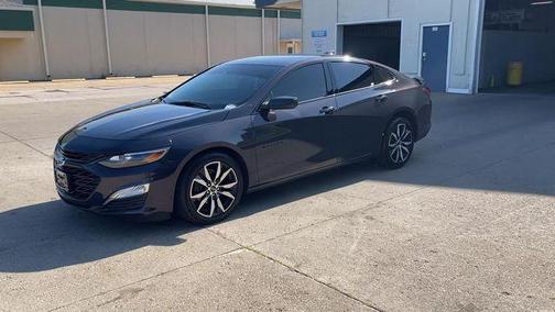 Night 2025 Chevrolet Malibu RS