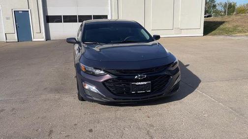 Night 2025 Chevrolet Malibu RS
