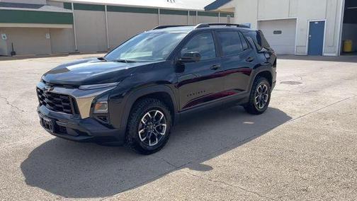 Mosaic Black Metallic 2025 Chevrolet Equinox ACTIV
