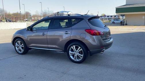 2010 Nissan Murano LE