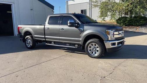 2019 Ford F-350 Lariat Super Duty