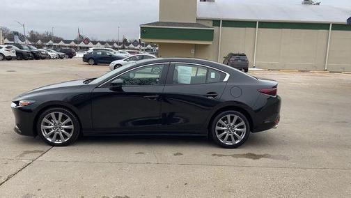 2025 Mazda Mazda3 FWD w/Preferred Package