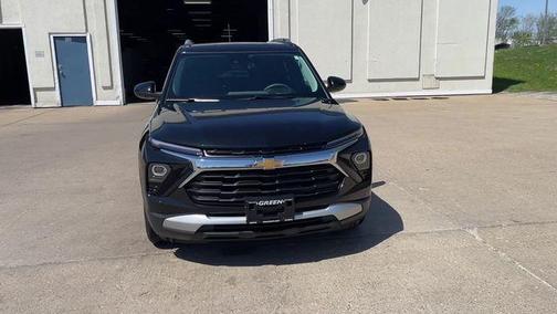 Mosaic Black Metallic 2024 Chevrolet Trailblazer LT