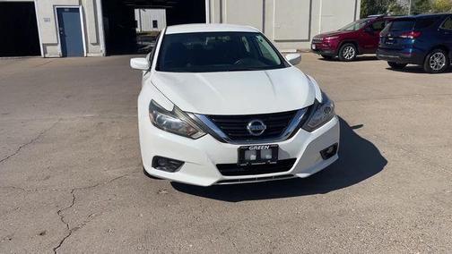 2016 Nissan Altima 2.5 SR
