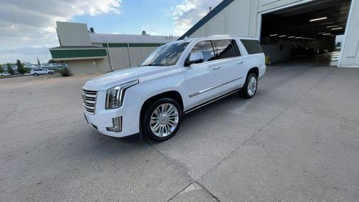 2018 Cadillac Escalade ESV Platinum