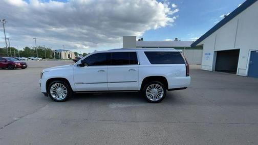 2018 Cadillac Escalade ESV Platinum