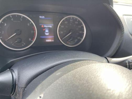 Cloud White 2022 Nissan Sentra S