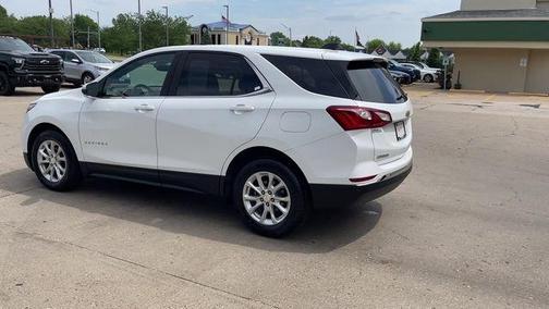 Summit White 2021 Chevrolet Equinox 1LT