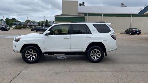 2024 Toyota 4Runner TRD Off Road