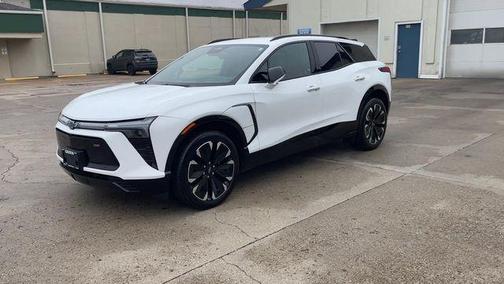 Summit White 2024 Chevrolet Blazer EV RS