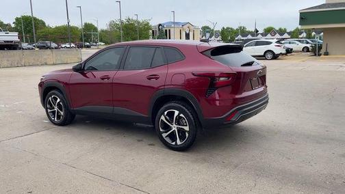 Crimson Metallic 2024 Chevrolet Trax 1RS