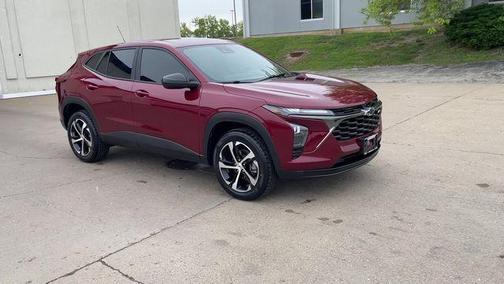 Crimson Metallic 2024 Chevrolet Trax 1RS