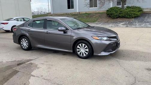 2018 Toyota Camry Hybrid 