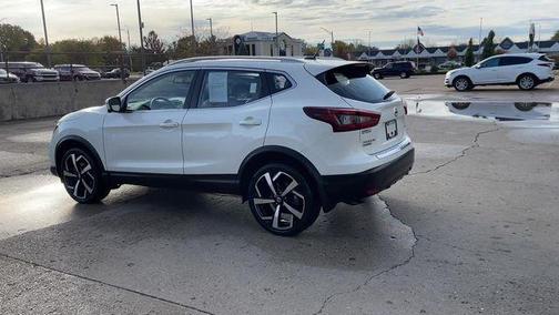 2022 Nissan Rogue Sport SL