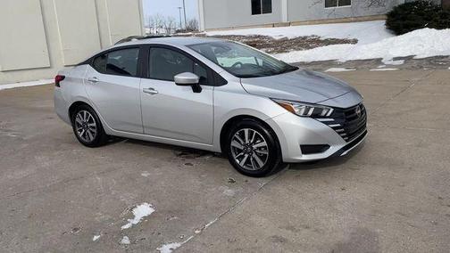 2023 Nissan Versa 1.6 SV