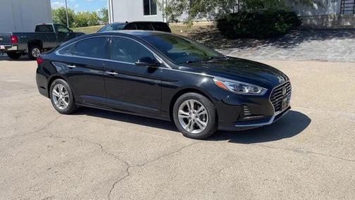 2018 Hyundai SONATA Limited
