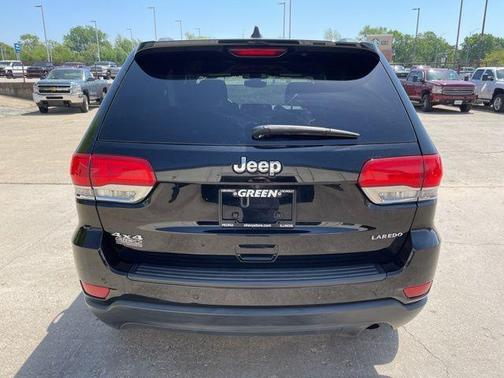 2017 Jeep Grand Cherokee Laredo