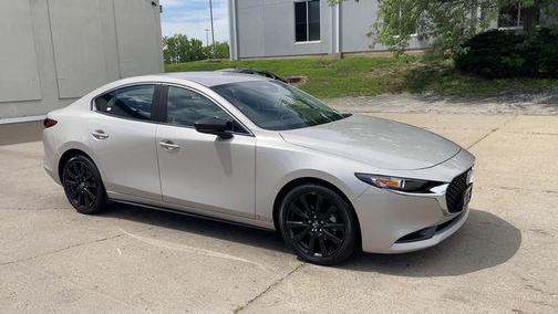 Platinum Quartz Metallic 2024 Mazda Mazda3 FWD w/Select Package