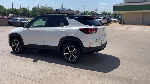 Summit White 2023 Chevrolet Trailblazer RS