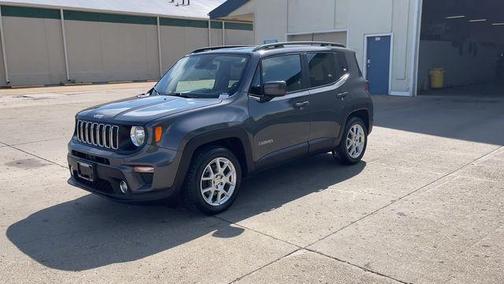 Graphite Gray 2021 Jeep Renegade Latitude