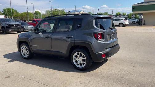 Graphite Gray 2021 Jeep Renegade Latitude