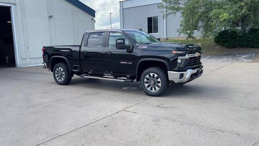 2025 Chevrolet Silverado 3500 LT