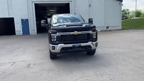 2025 Chevrolet Silverado 3500 LT