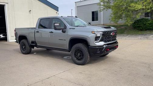 Sterling Gray Metallic 2026 Chevrolet Silverado 2500 ZR2