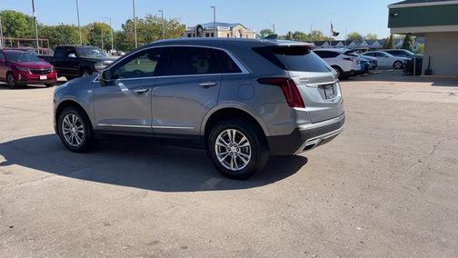 2020 Cadillac XT5 Premium Luxury