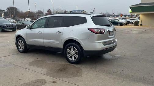 2017 Chevrolet Traverse 2LT