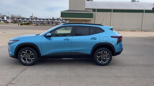 Marina Blue 2026 Chevrolet Trax LT