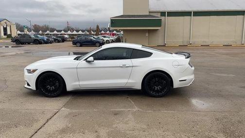 2015 Ford Mustang V6