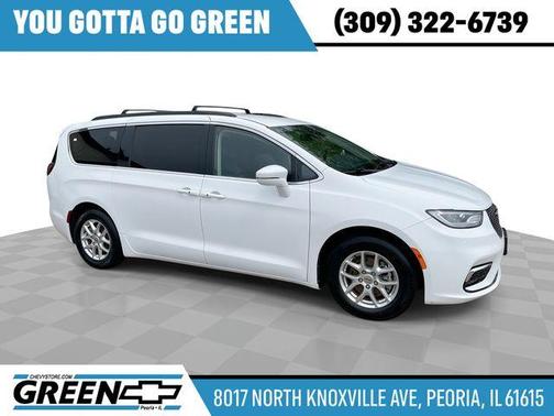 Bright White Clearcoat 2022 Chrysler Pacifica Touring-L