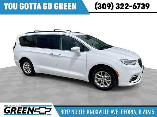 Bright White Clearcoat 2022 Chrysler Pacifica Touring-L
