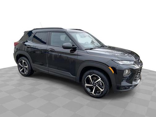 Mosaic Black Metallic 2023 Chevrolet Trailblazer RS