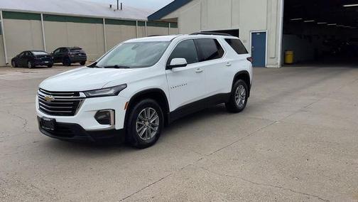 2022 Chevrolet Traverse LT Cloth