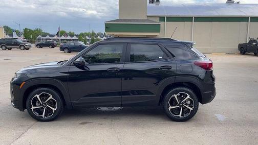 Mosaic Black Metallic 2023 Chevrolet Trailblazer RS