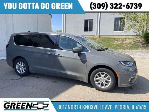 Ceramic Gray Clearcoat 2023 Chrysler Pacifica Touring-L