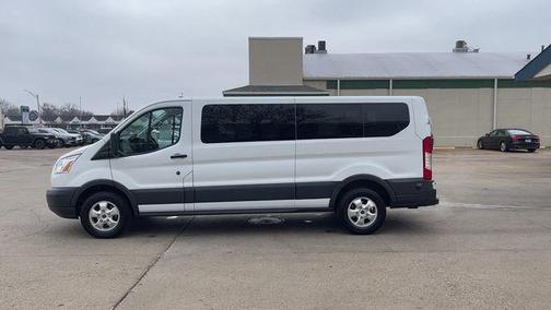 2017 Ford Transit-350 XLT