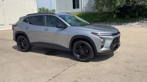 Sterling Gray Metallic 2024 Chevrolet Trax ACTIV