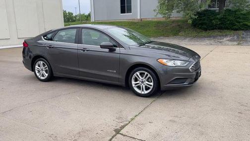 Magnetic 2018 Ford Fusion Hybrid S