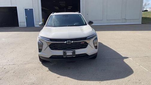 White Sand 2026 Chevrolet Trax 2RS