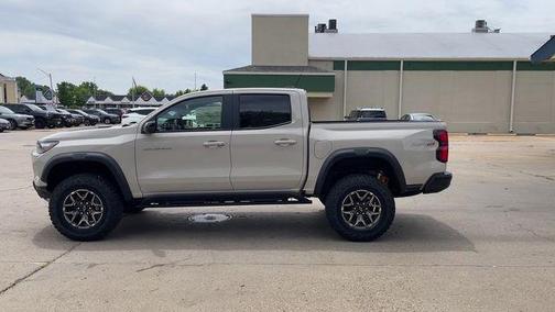 White Sand 2026 Chevrolet Colorado ZR2