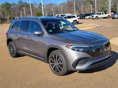 2025 Mercedes-Benz EQB 250 Base