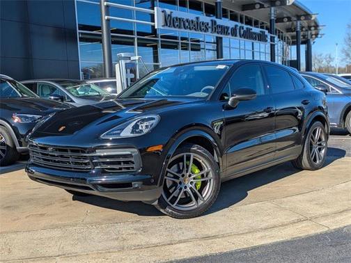 2022 Porsche Cayenne E-Hybrid S